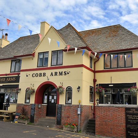 Готель Cobb Arms Лайм-Реджис Екстер'єр фото