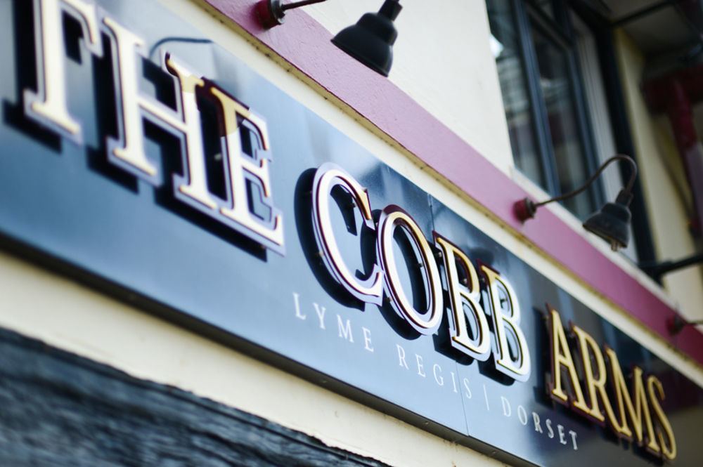Готель Cobb Arms Лайм-Реджис Екстер'єр фото